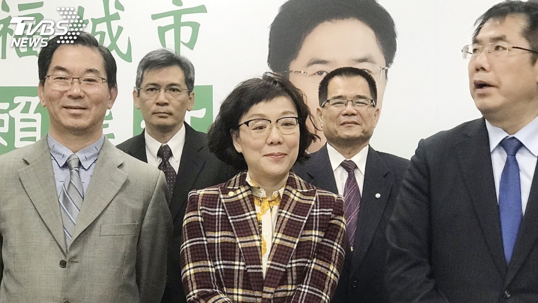 黃偉哲小內閣底定　王時思成台南首位女副市長