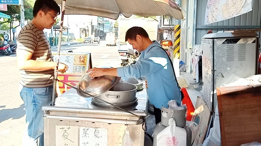 癌父病情惡化為妻兒苦撐 擺攤收入「連補品都買不起」