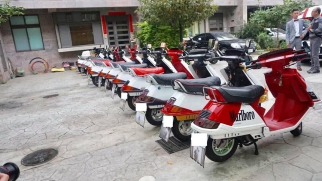 比超跑還狂!他16台禮車引尖叫 網哭:青春時代把妹車