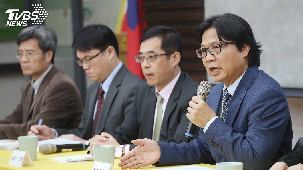 同意管中閔上任台大校長 葉俊榮簡訊通知政院