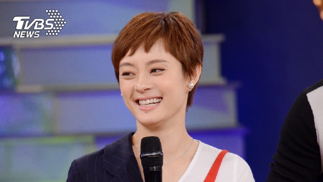 參加兒學校活動…女星餓到受不了 吃小學生剩菜充飢