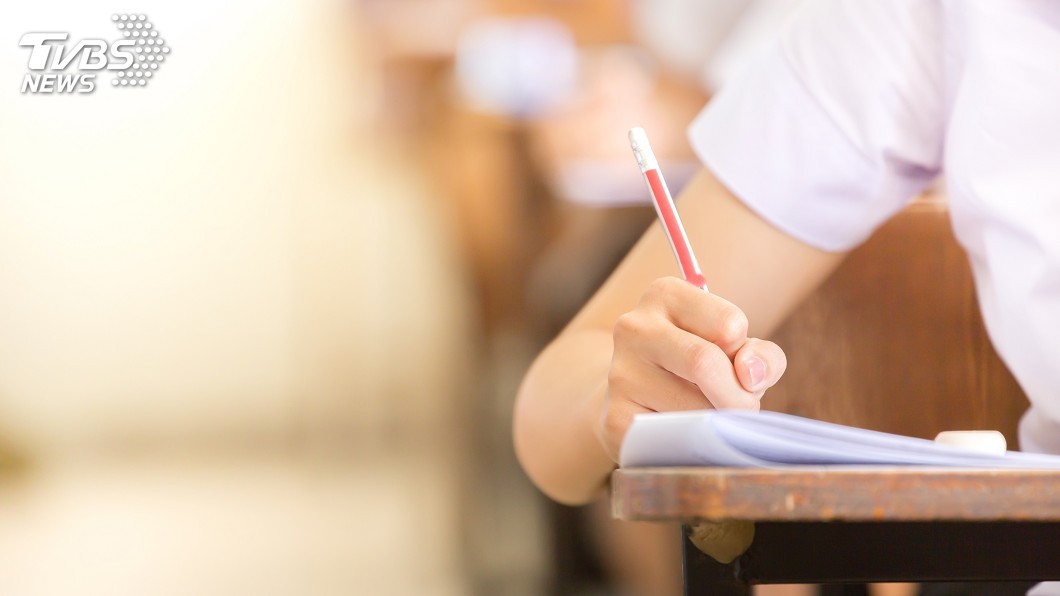 神造句拿滿分!小二生奇葩回答無破綻 網:智商贏出題者