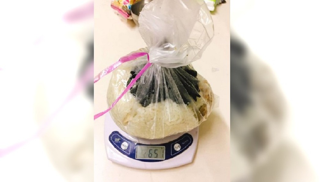 50元大飯糰「比便當還重」　餡料滿出來網跪求店址