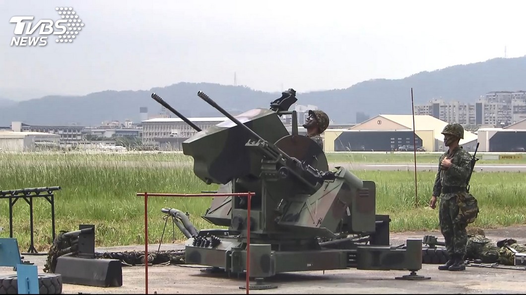 簽志願役卻後悔 她嘆「部隊就只剩下救災掃地嗎?」
