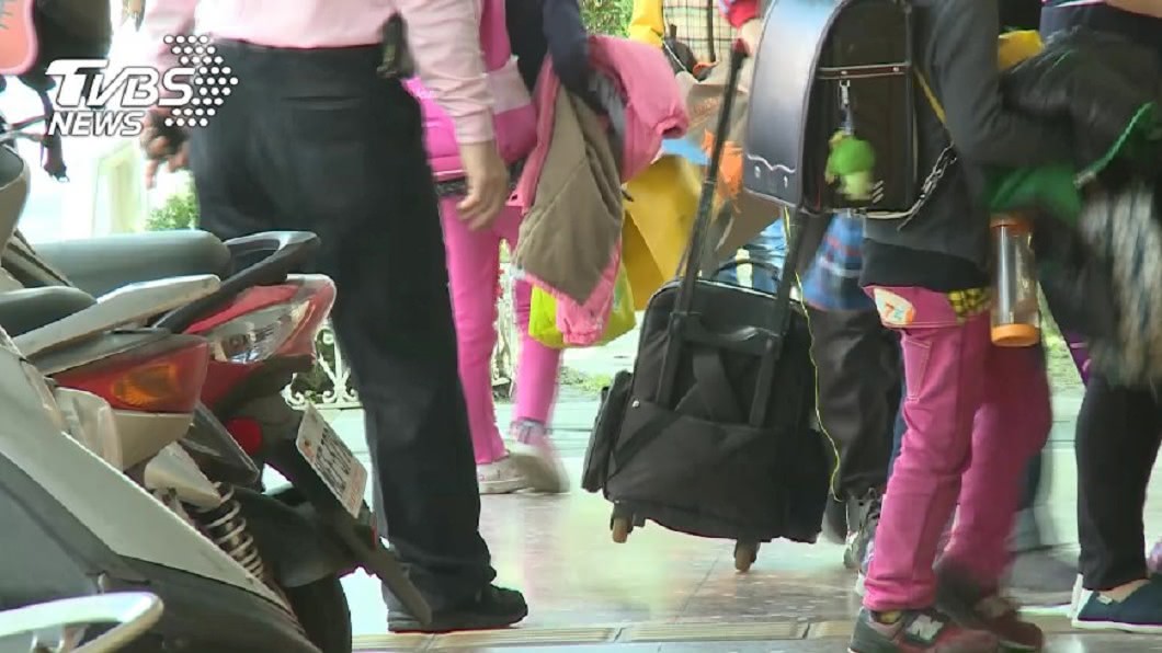 延後開學寒假變長了　教育部長：20日免再補課
