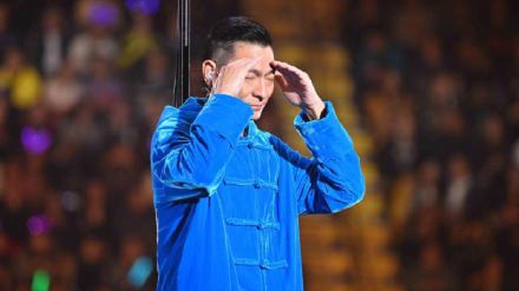 唱三首歌喊卡 劉德華喉嚨發炎「忍痛取消演唱會」