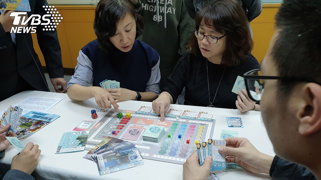 如果他是你家人?桌遊推「長照版」 親身體驗長照規劃