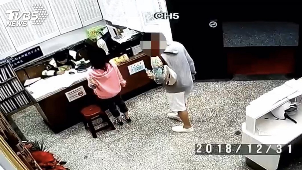 價值上億珠寶忘丟小黃車上　急報警方找回