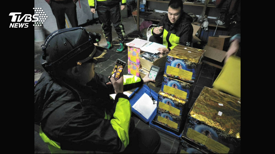 跨年狂歡! 石門露營地遭查獲囤積爆竹挨罰