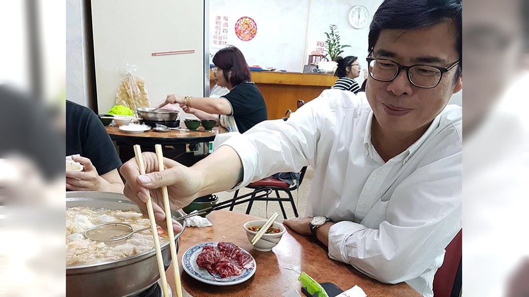要我示範嗎?陳其邁火鍋癖好曝光 粉絲暴動求萬人吃鍋