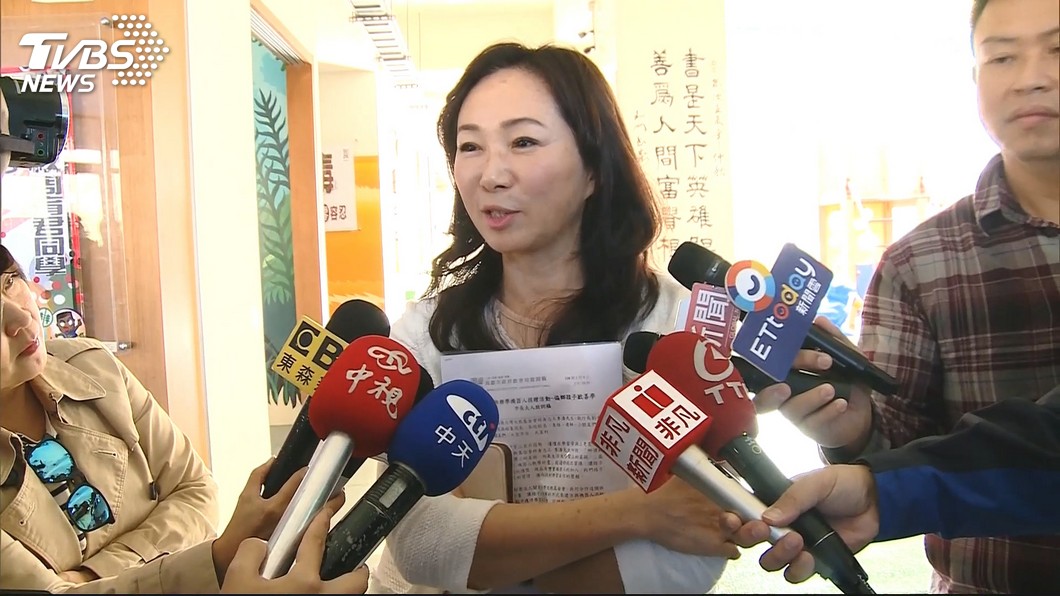 韓國瑜要跳愛河 李佳芬閃回:他不是已在愛河裡了?
