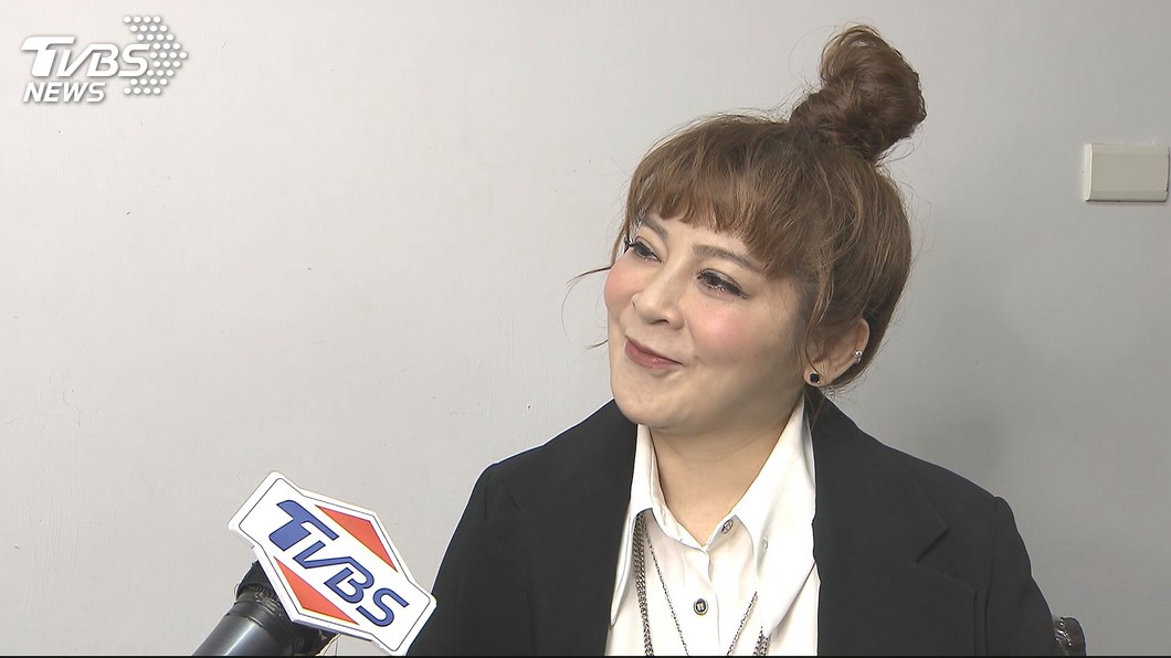 賀歲片拚曲! 《大三元》王彩樺跳「拜請舞」