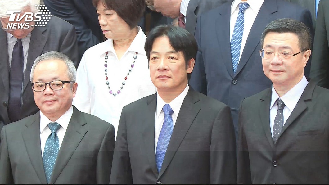下車時間到!賴清德宣布內閣總辭 「難辭其咎以示負責」