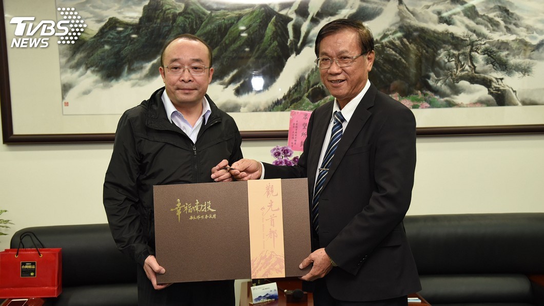 南投燈會重頭戲　林明溱爭取銅梁火龍加場