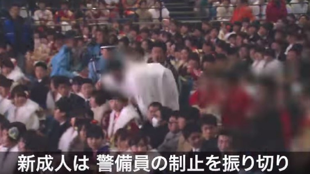 一生只有一次 日成人式如辦化裝舞會