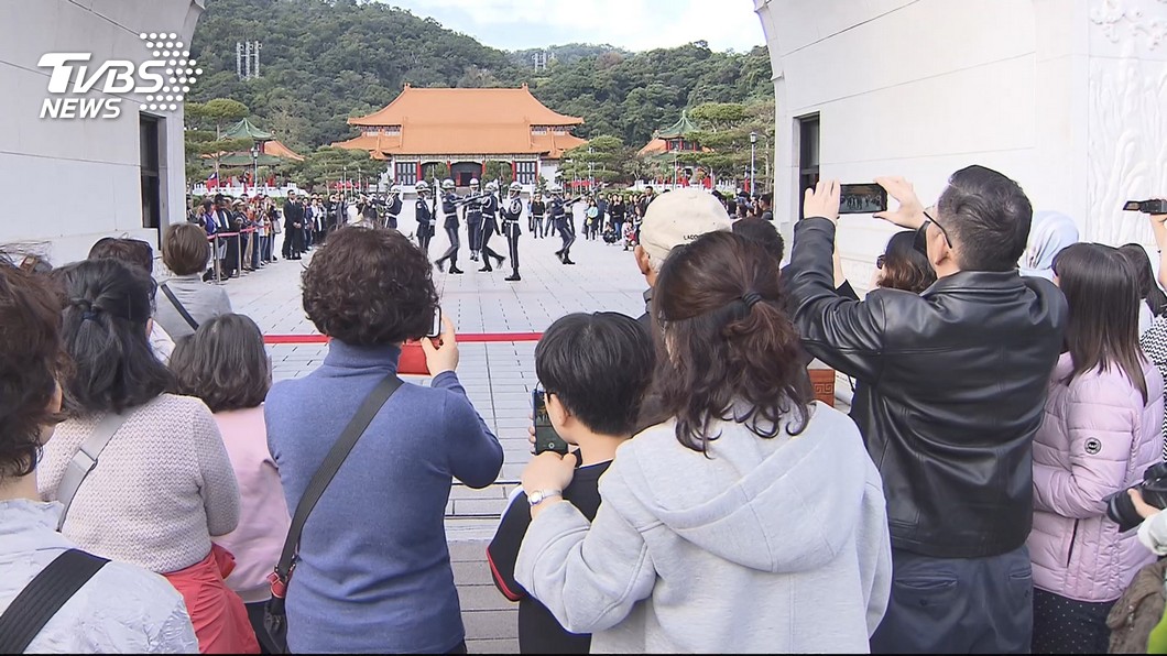 陸客來台自由行暫停　影響每月15萬人次客源