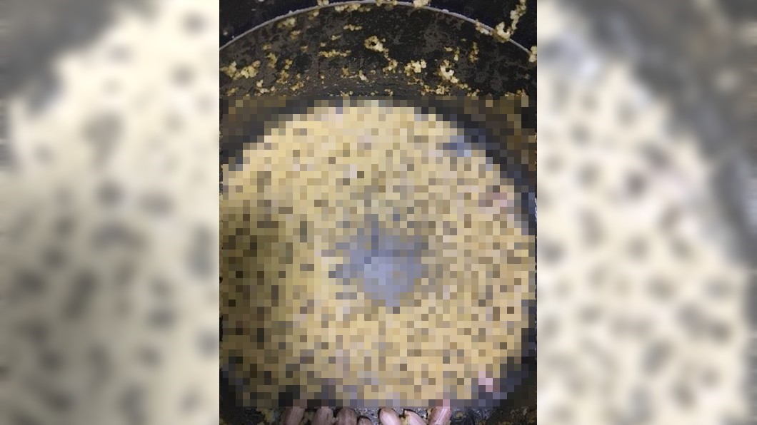 粥煮到鍋裂！小米燒成鍋巴　超密集「蜂巢脆片」嚇瘋網