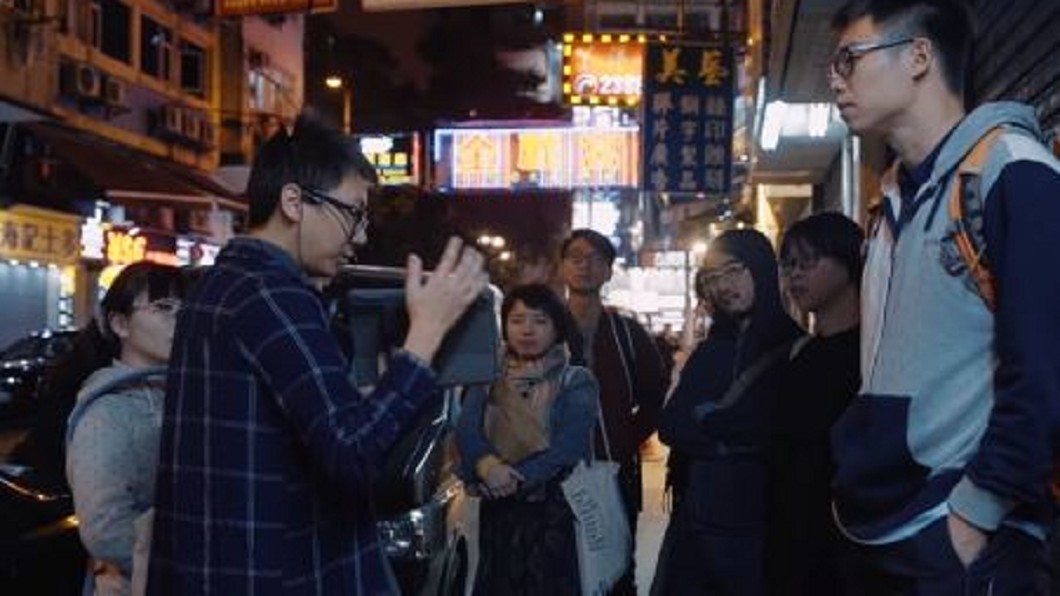 直擊12個凶案現場 港觀光團看城市黑暗