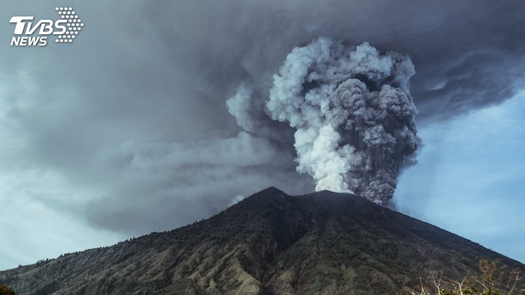 日本口永良部島火山噴發 居民撤離無人傷