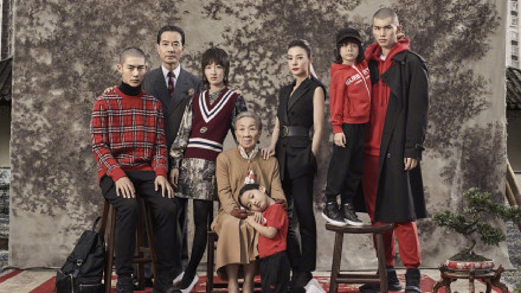 Burberry陸首支新年廣告　遭諷像恐怖片