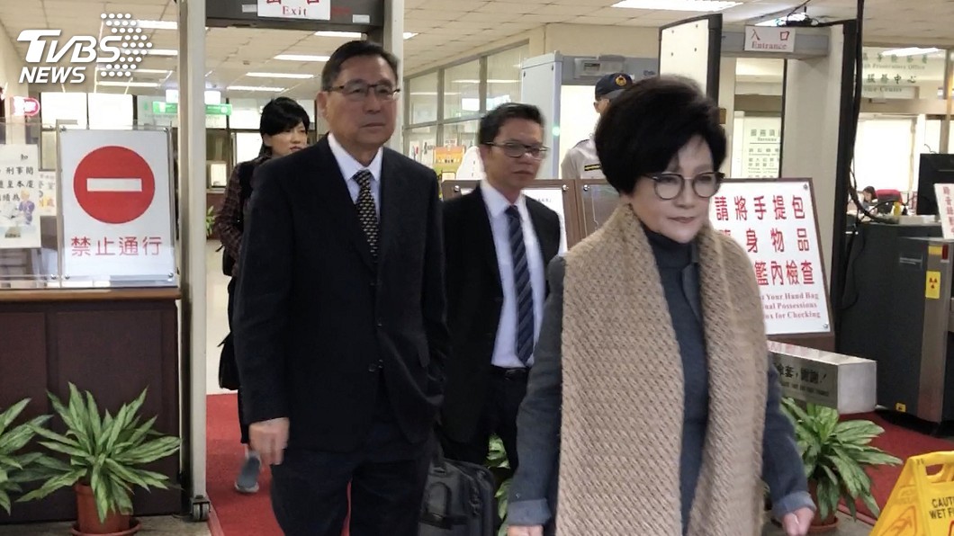 心臟病須赴美就醫 前及人小學董座聲請解境遭駁