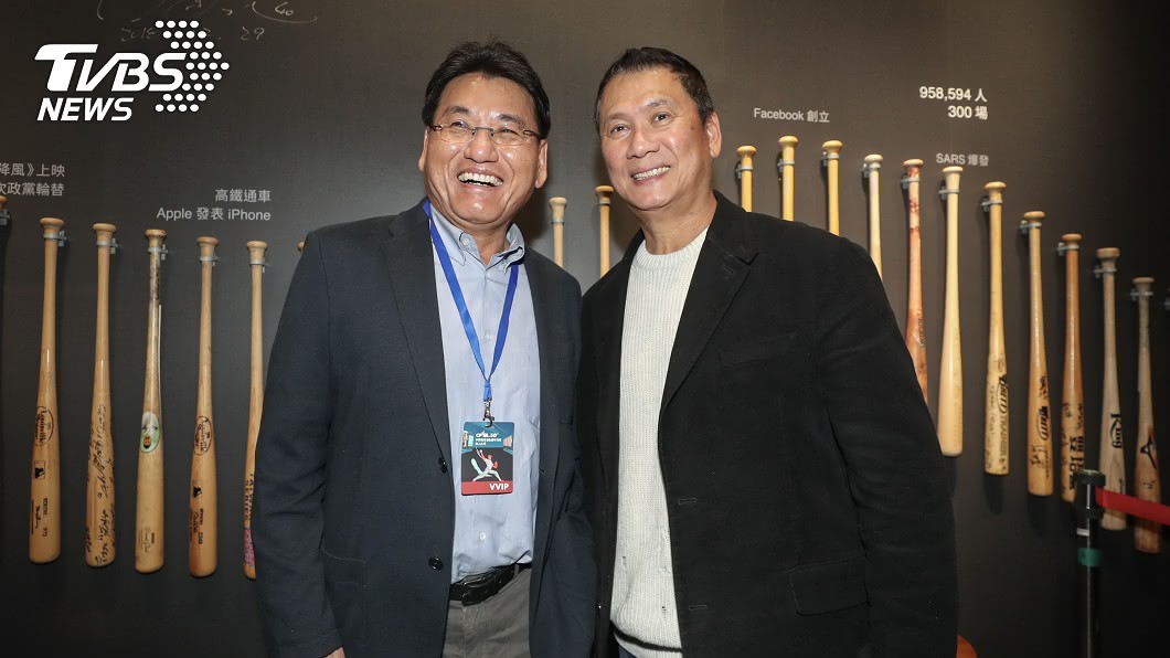 30週年展黃平洋謝長亨對談 當年義不容辭回中職