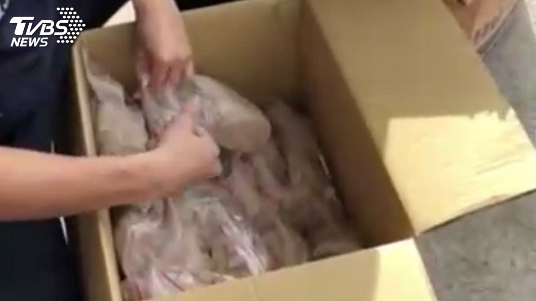 台南查獲中藥偽製廠 當場查扣6噸藥粉