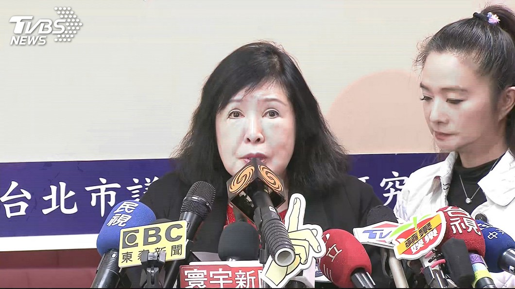 不滿去蔣化…鄭惠中甩文化部長巴掌 竟曾當三寶害死人