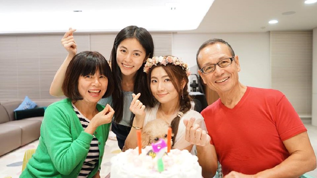 離婚3年Selina吐感情心聲 淚訴爸媽害了她