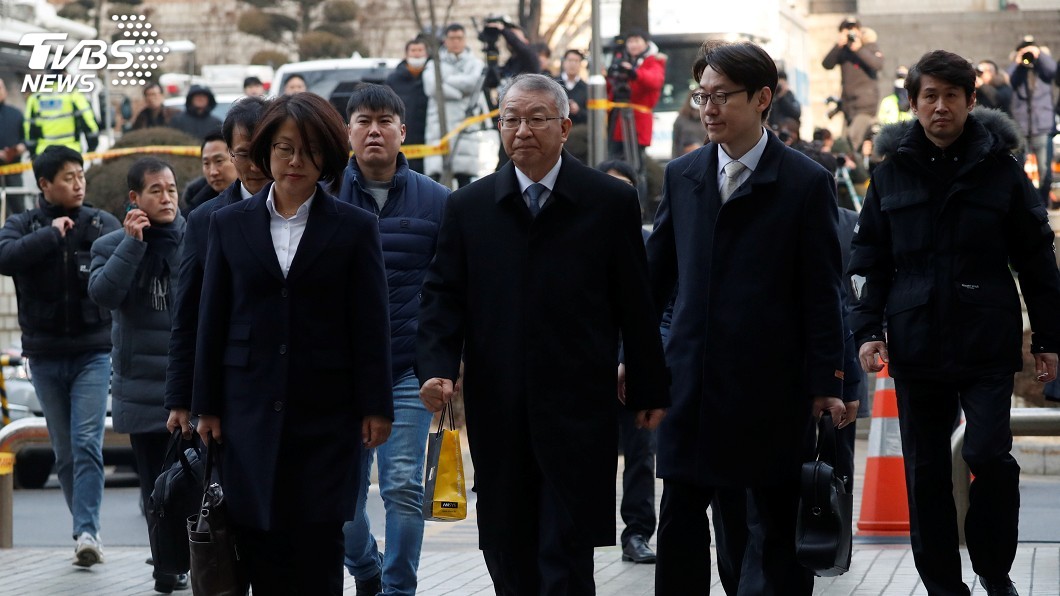 南韓憲政史上首次! 前大法院長涉濫權被捕