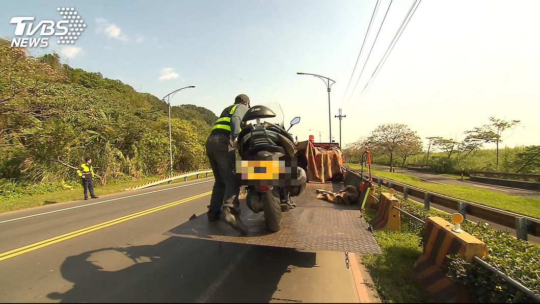 送暖被去安親班遭撞飛 小六兒手腳變形…目睹爸闔眼