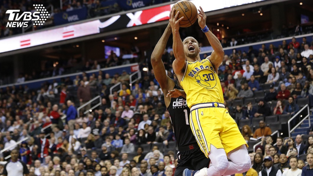 柯瑞轟38分 NBA勇士擊退巫師笑納9連勝