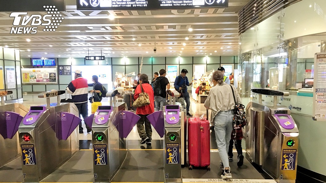 機捷出狀況!台北─三重30分鐘1班車