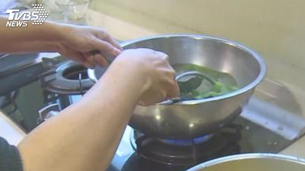 剛到娘家…婆婆1理由叫人妻「回來煮飯」 網轟:有事嗎