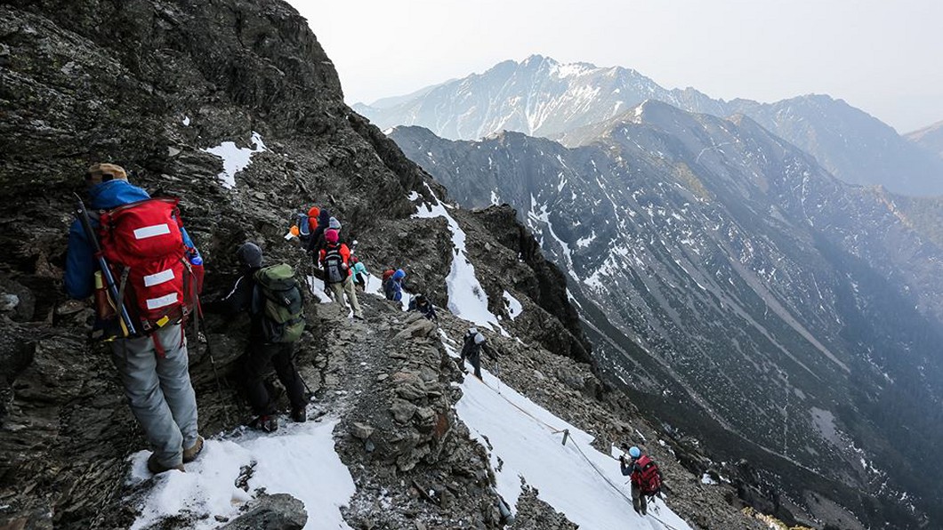 爬黑山事件層出不窮 山友籲路線全面開放