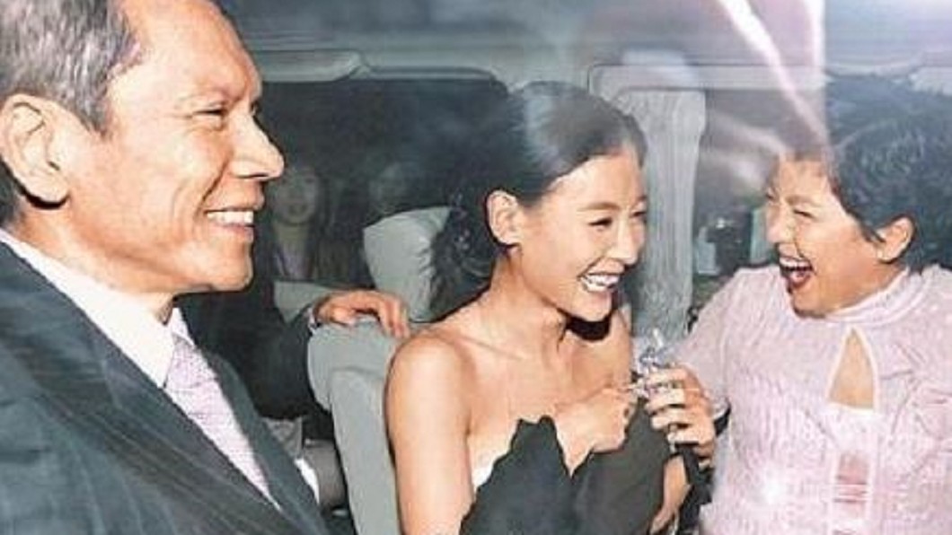 挺張柏芝回歸娛樂圈？　向太嘲：本性難移