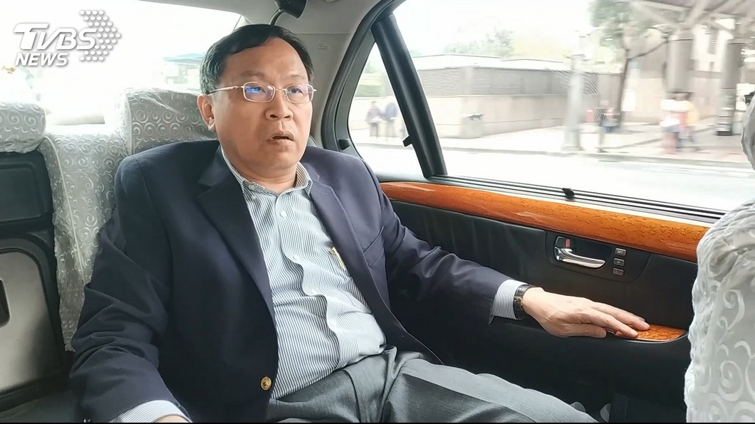 金融界典範!台銀董座呂桔誠促國內金融業發展 中山大學頒名譽博士