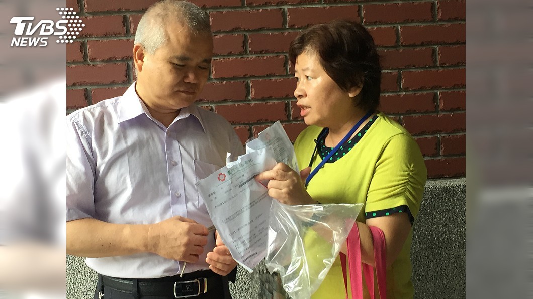 盲友獨自就醫吃藥不容易 臨托員幫大忙