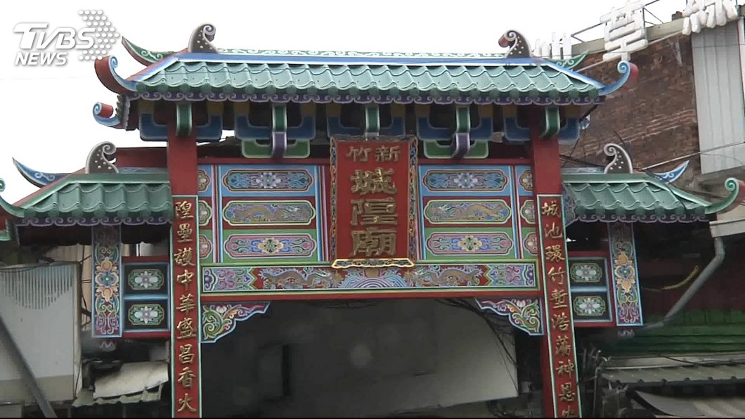 枕頭悶殺流鶯!狠男城隍廟遭逮 一聽「今天頭七」嚇呆