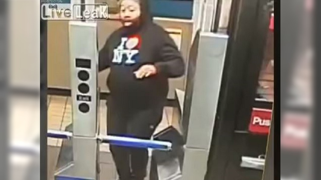 紐約客逃票搭霸王車! 地鐵年損失六十多億