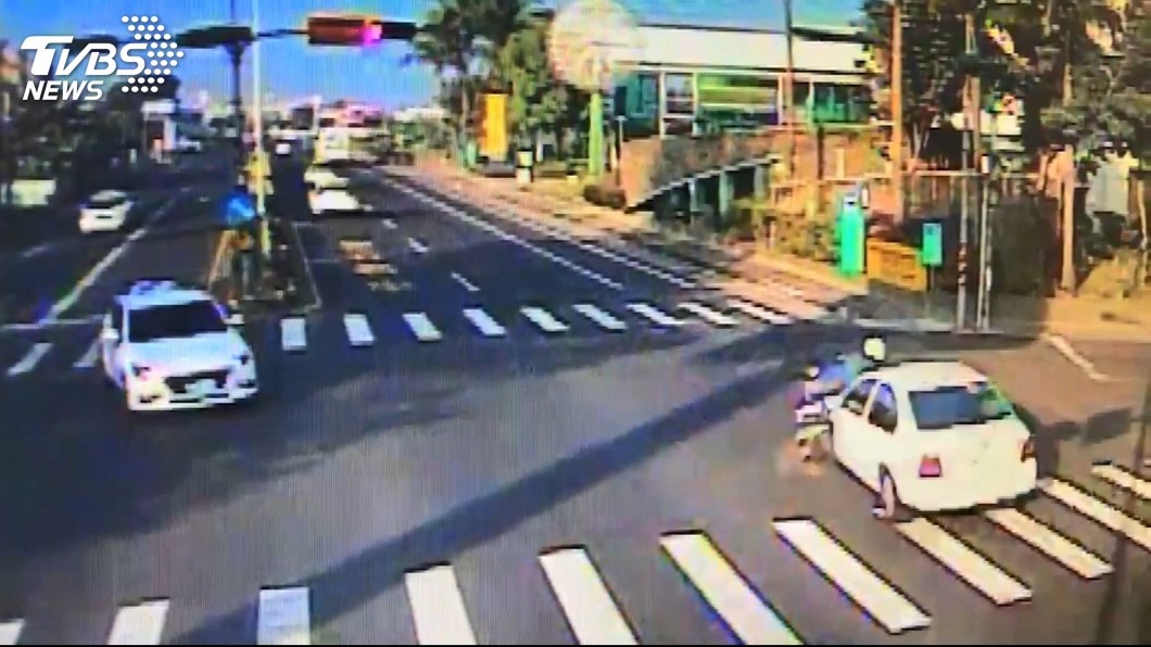 距公司2公尺!闖紅燈汽車 撞死台電員工