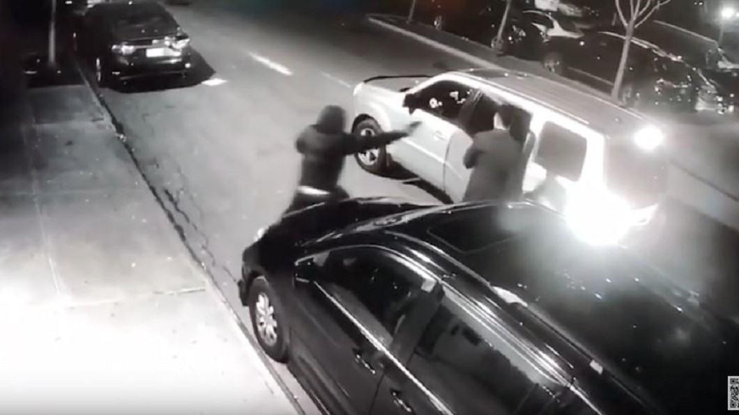 抽完菸準備上Uber 陸男下秒遭槍手爆頭