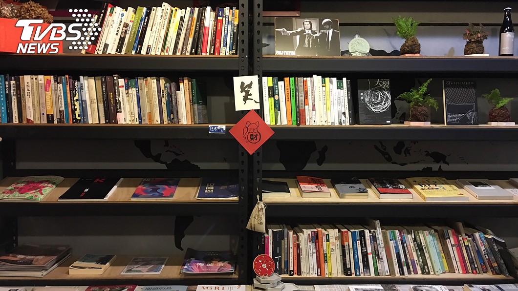 2019台灣燈會在屏東 順遊東港市場吃海鮮逛獨立書店