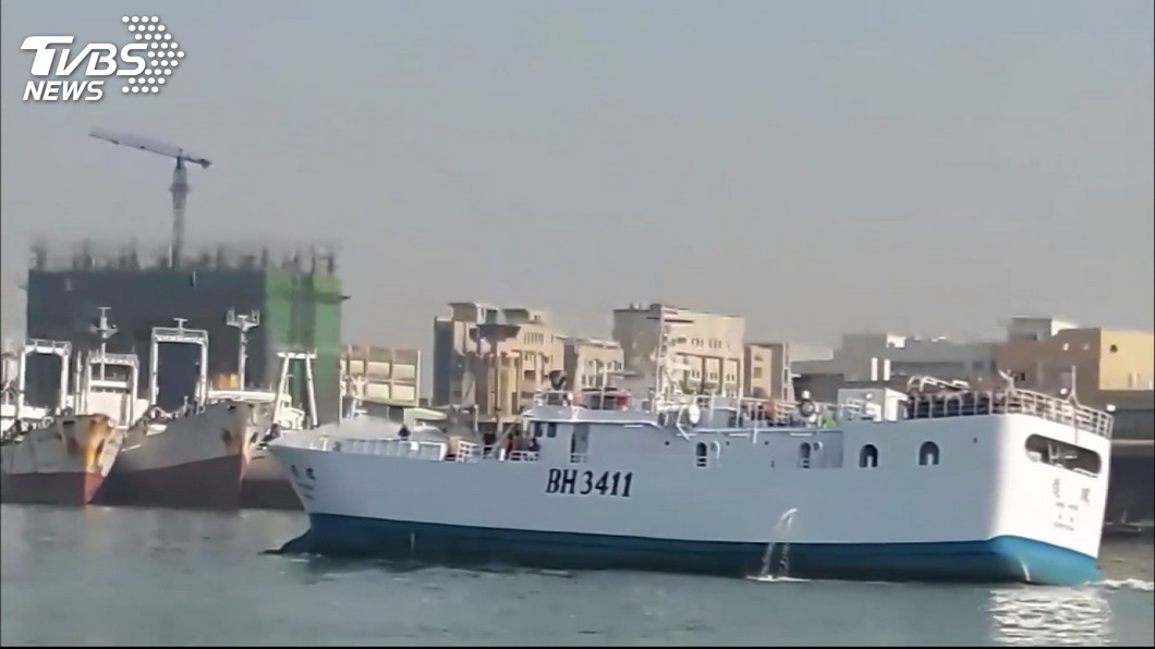 穩鵬號漁船海上喋血 驚魂36小時台籍3人員跳海獲救