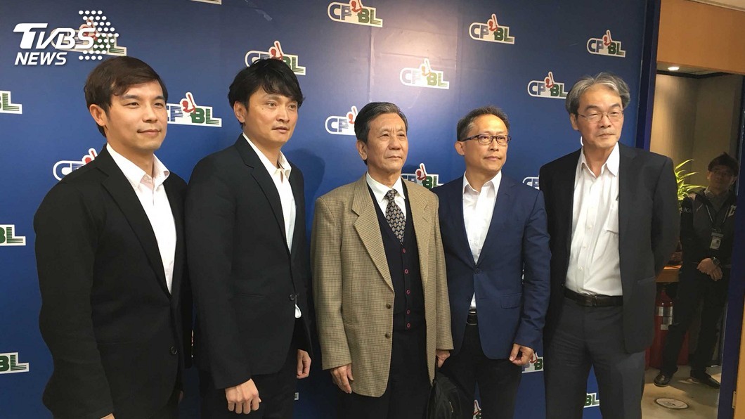 頂新拜會中職 味全龍領隊總教練擬3月底敲定