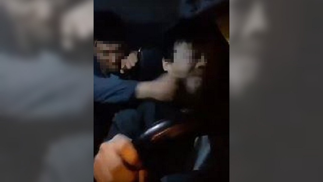 醉客狂毆頭部13拳 司機忍痛開到警局求救
