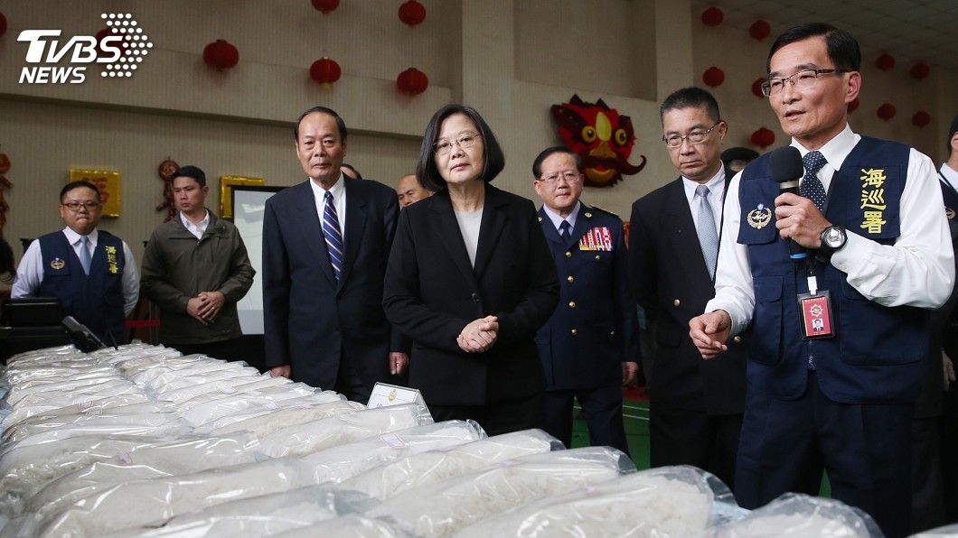 海巡破獲市值逾10億毒品 蔡總統力挺執法人員