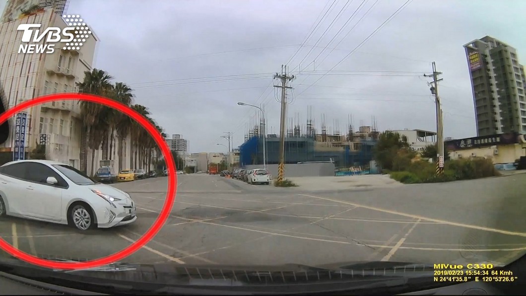 試駕撞車賀成交? 車商:保險依肇責求償
