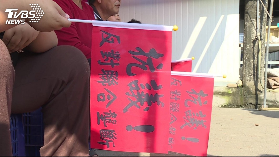 農民批蕉價被壟斷嗆韓國瑜下台 高市府允查辦