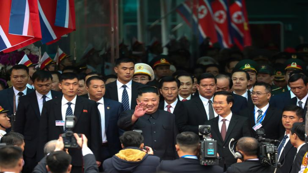 趕路68小時 金正恩抵河內.交管塞車民不怨